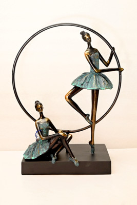 Ballerina Girls showpiece