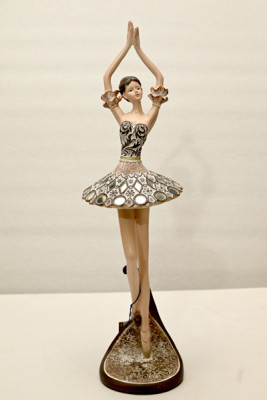 dancing girl artifact